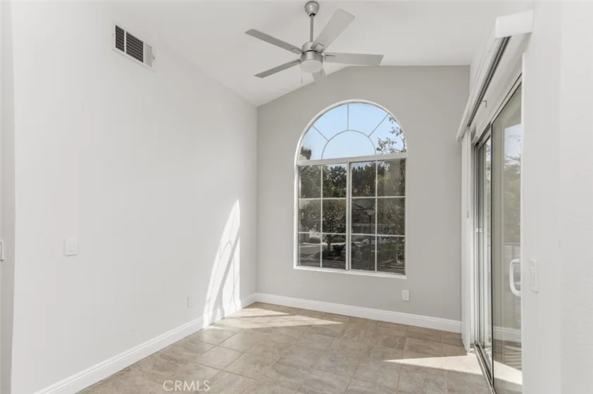 16 Chaumont Circle photo 9