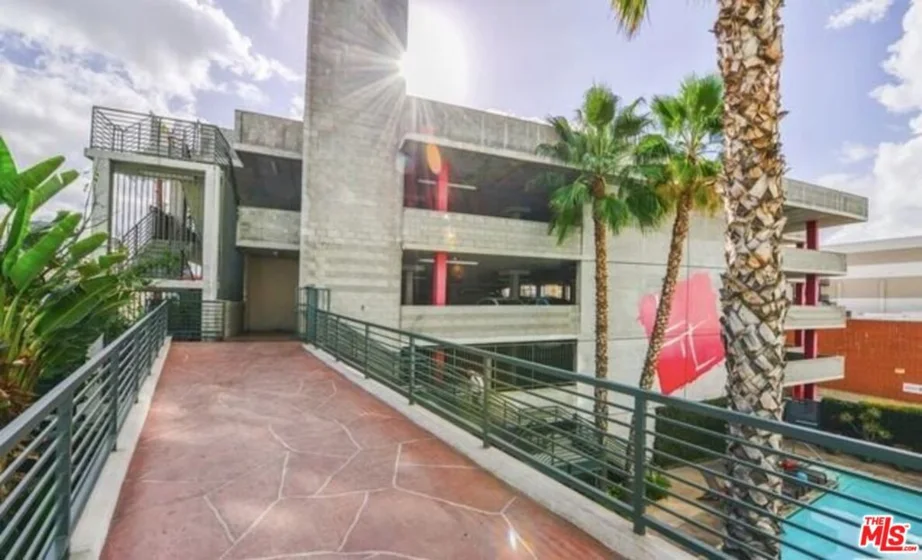 420 S San Pedro Street #628 photo 29