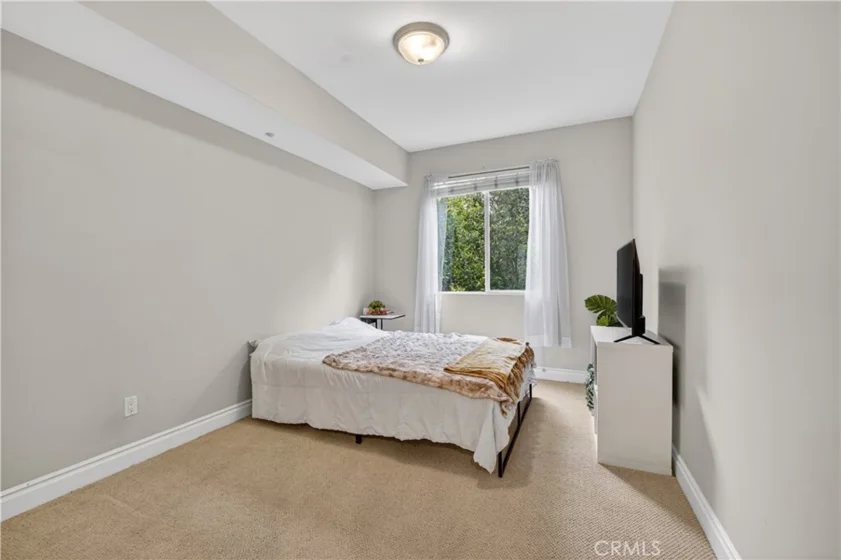 1444 S Point View Street #PH 307 photo 9