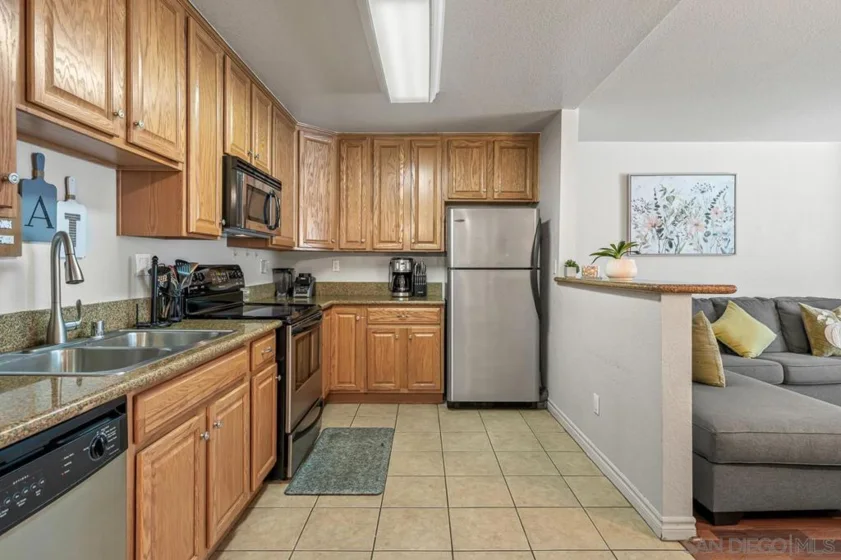 1845 Bayview Heights #99 photo 27