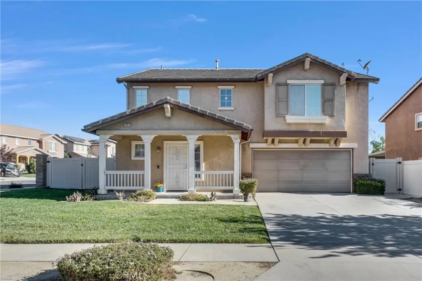 23674 Pepperleaf Street Photo