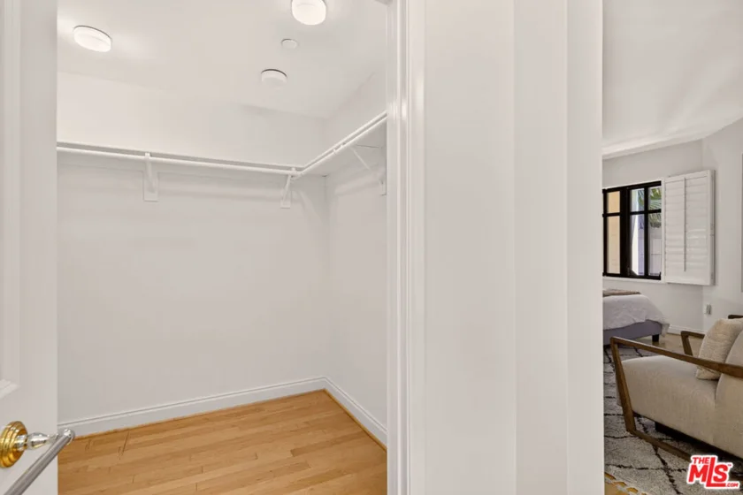 11847 Gorham Avenue #112 photo 5