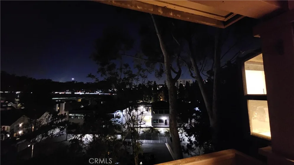 8860 Villa La Jolla Drive #215 photo 6