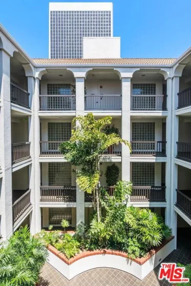 2132 Century Park Lane #303 photo 59
