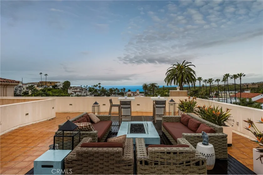 1520 N El Camino Real #10 photo 35