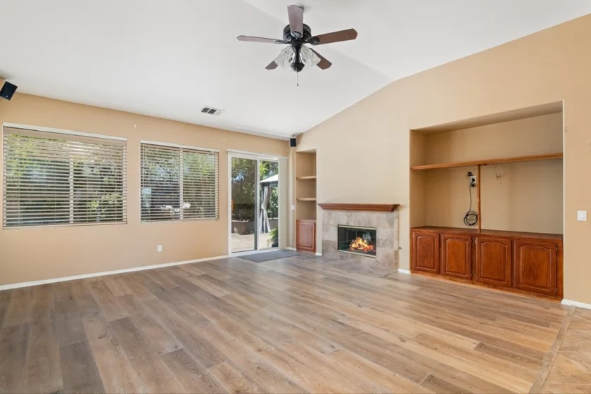 26101 Shady Brook photo 5