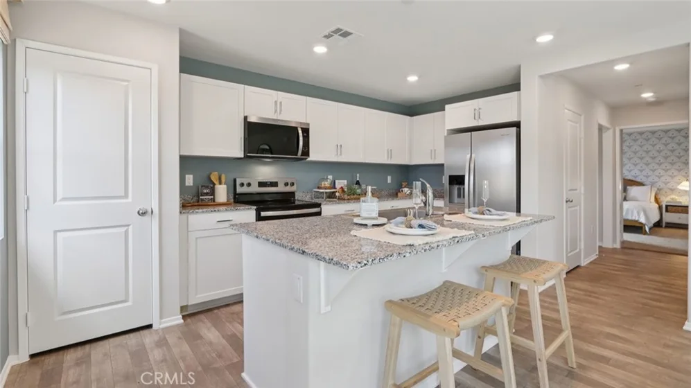 30940 Olas Court photo 4