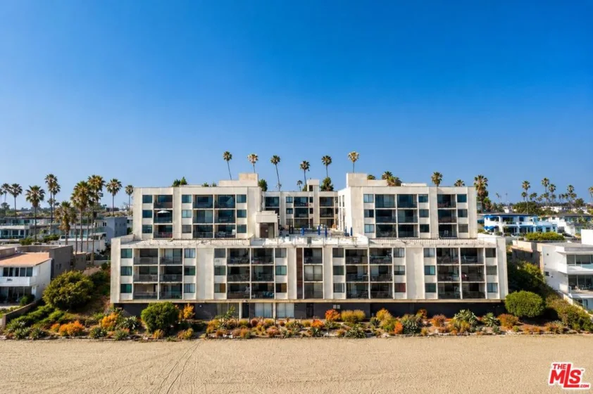 1140 E Ocean Boulevard #235 photo 9