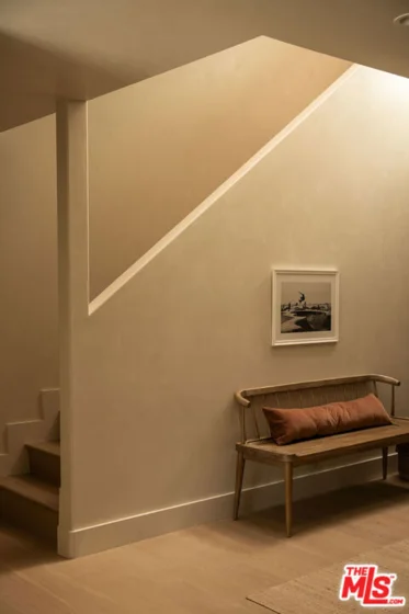 18 Voyage Street photo 14