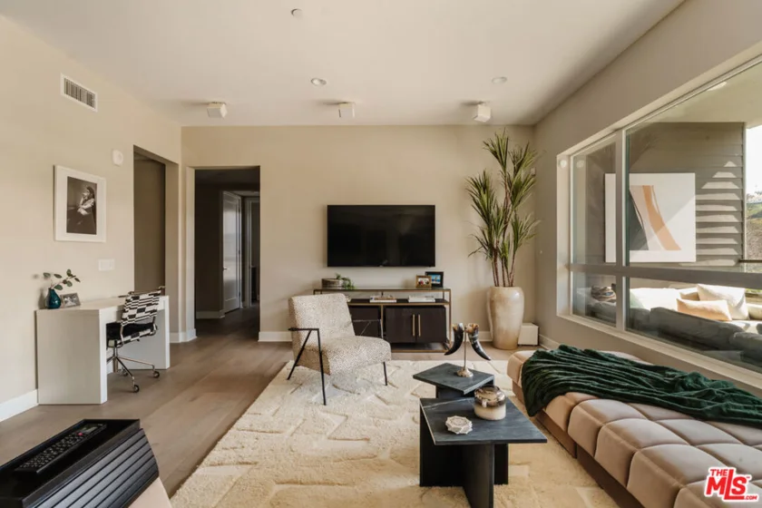 12765 Bluff Creek Drive #1 photo 34