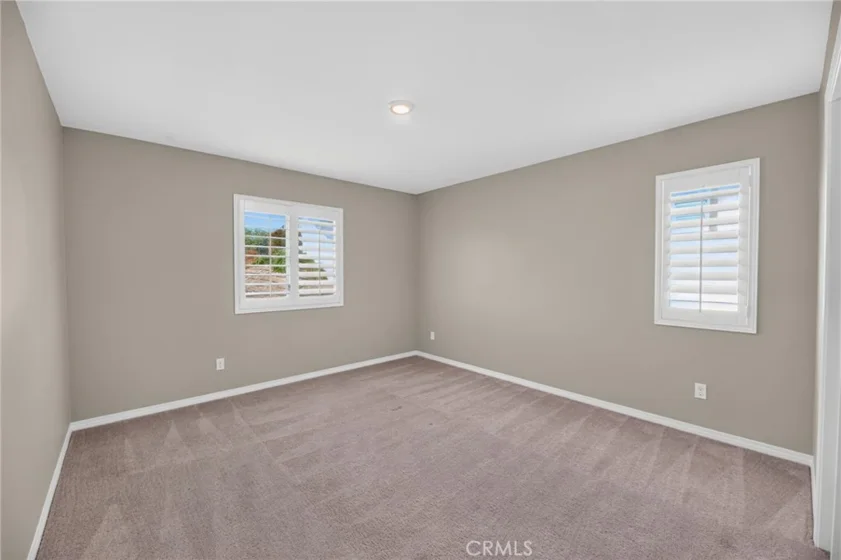 34136 Thistlewood Avenue photo 32