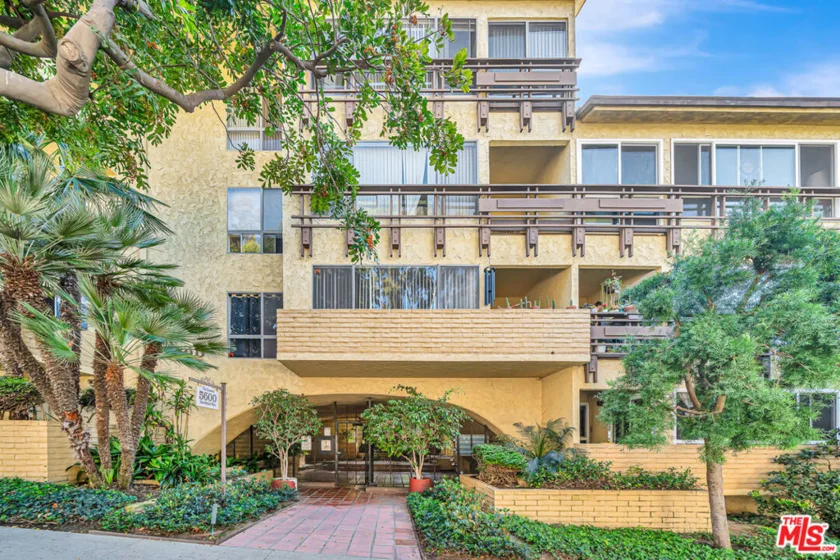 5600 Kensington Way #3 photo 25