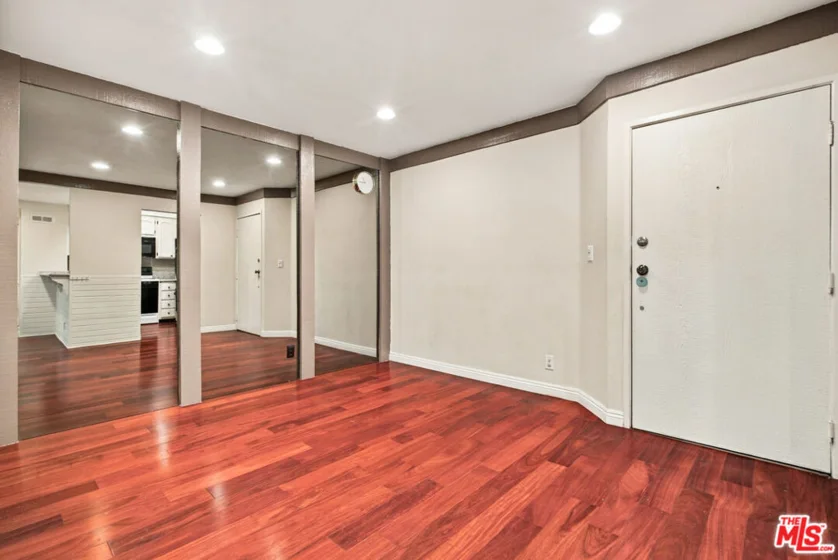 7800 Topanga Canyon Boulevard #322 photo 9