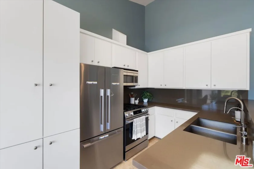 2216 4th Street #7 photo 27