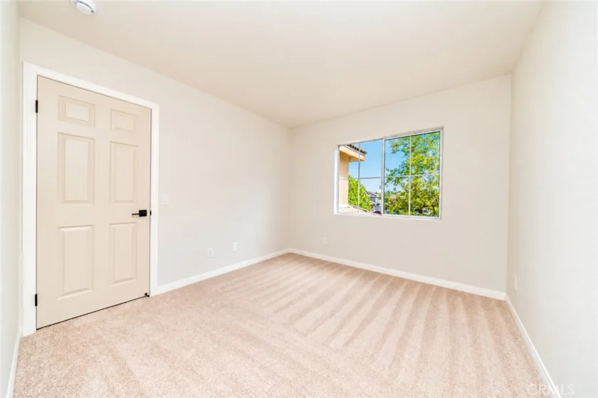 25892 Marco Polo Street photo 19