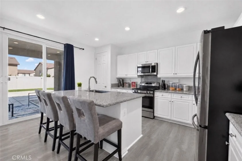 34185 Chenille Street photo 3