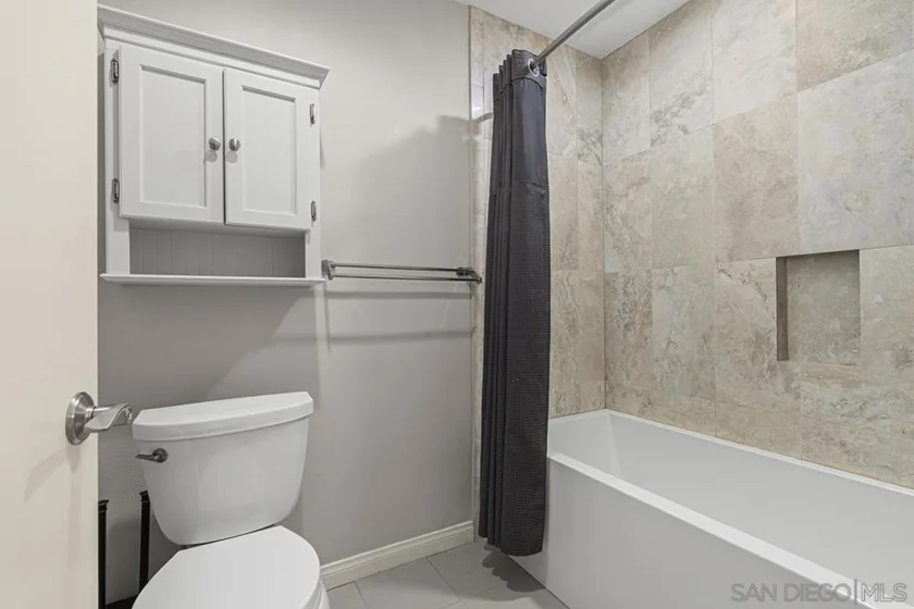 3631 Caminito Carmel Landing photo 9