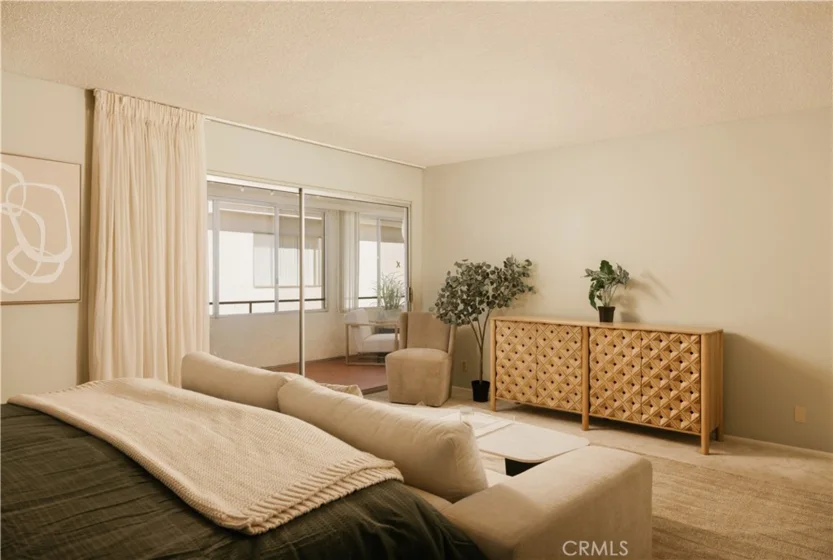 5315 Yarmouth Avenue #322 photo 18