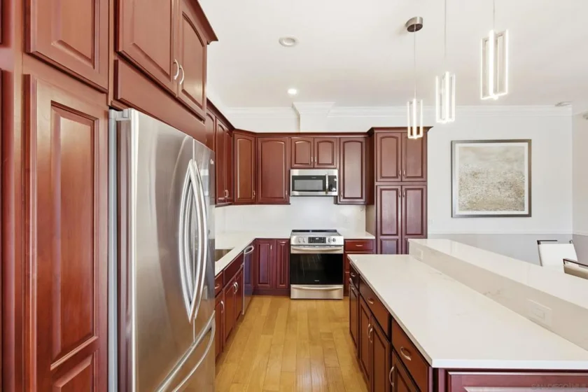 5366 La Jolla #305C photo 18