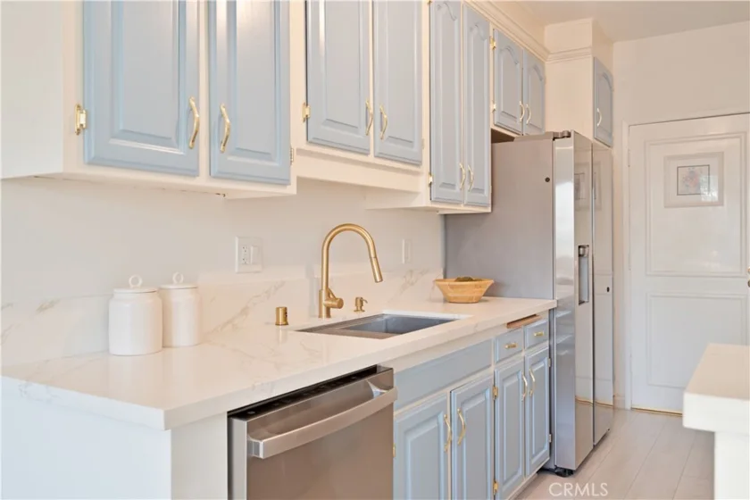 5400 Lindley Avenue #322 photo 5