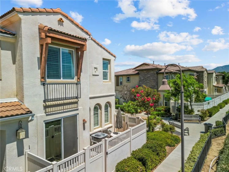 44075 Calle Luz photo 40