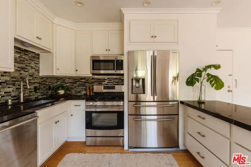 10760 Missouri Avenue #102 photo 22