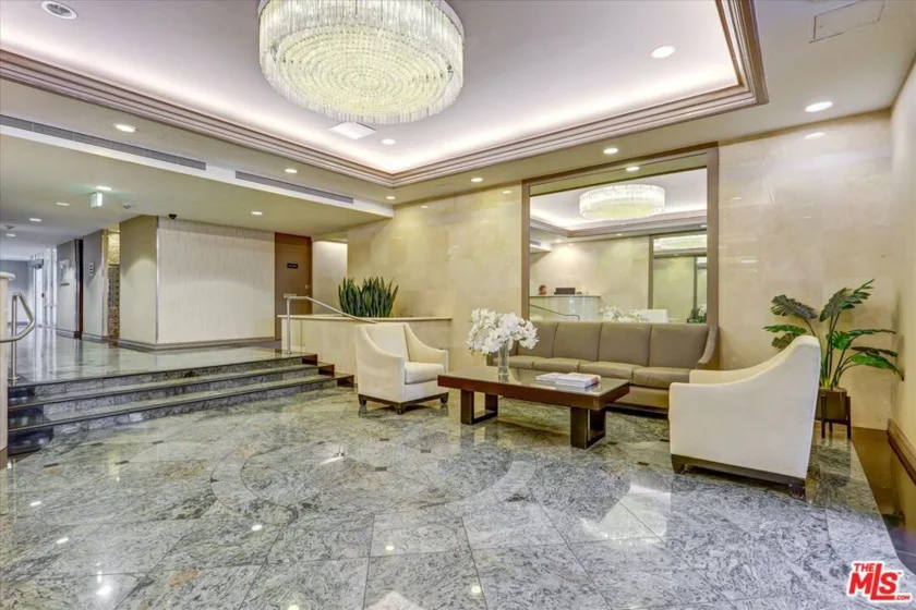 2160 Century Park East #1406 photo 10