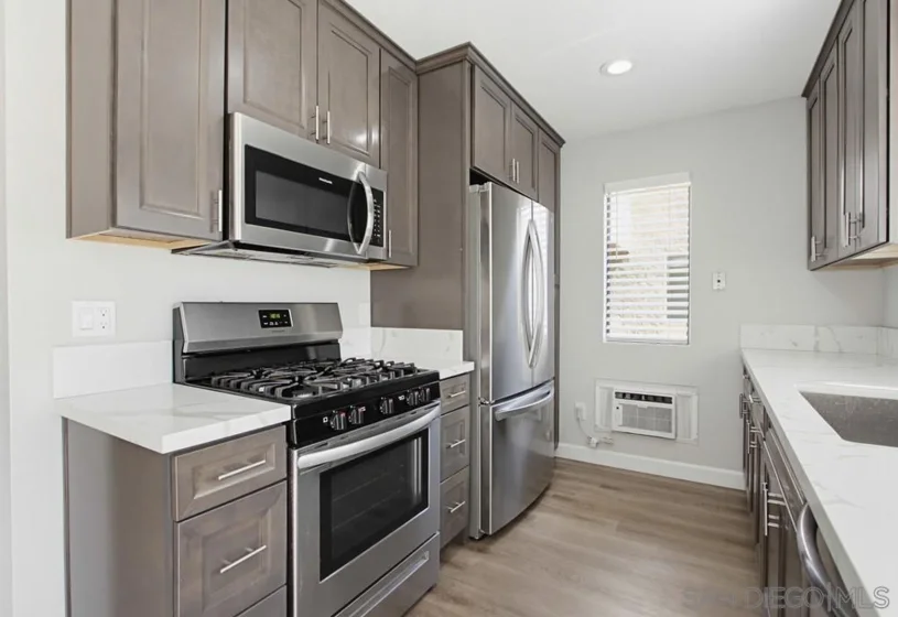 10855 Camino Ruiz #38 photo 23