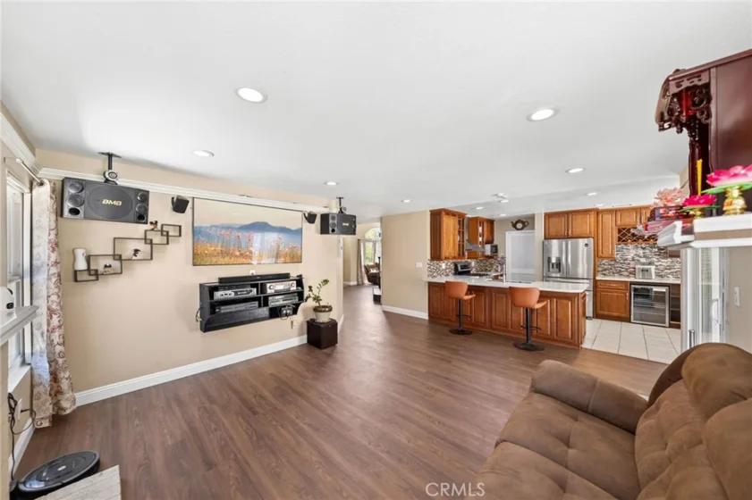 40661 Symeron Way photo 7
