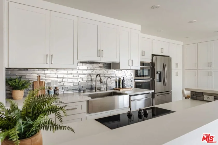 1155 N La Cienega #1205 photo 10