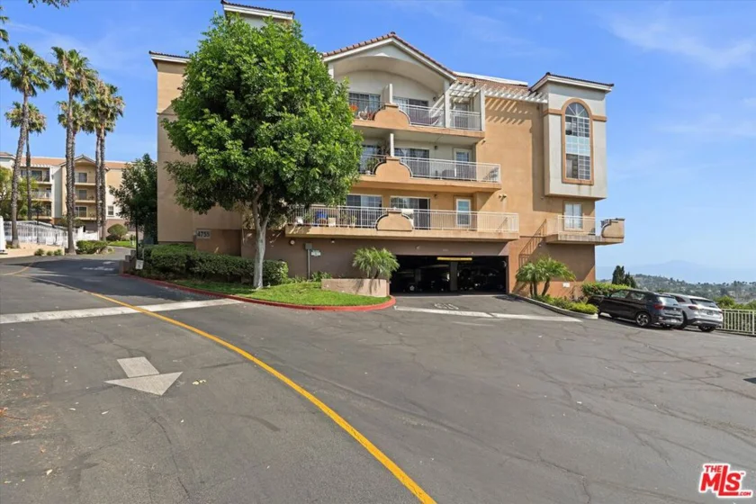 4755 Templeton Street #2113 photo 23