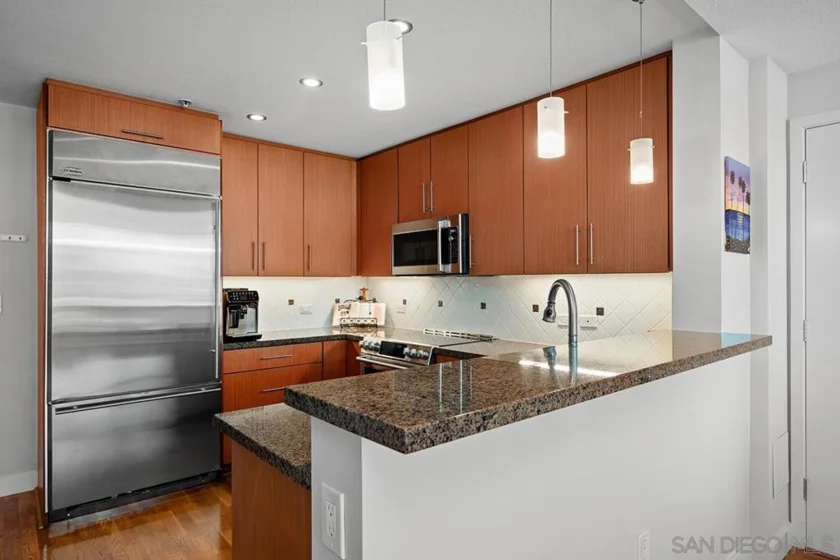 325 7th Avenue #1102 photo 5
