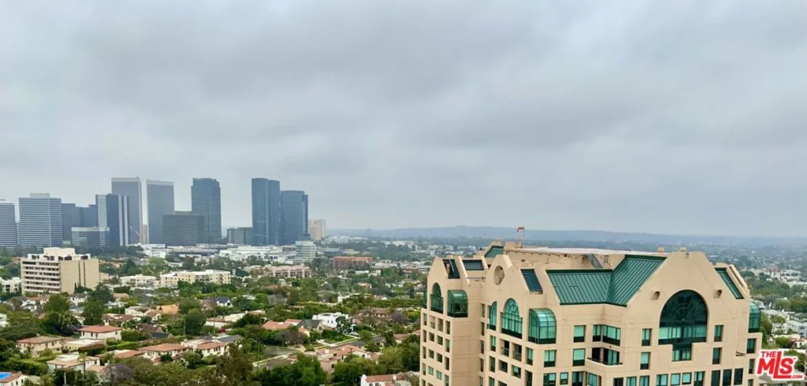 10501 Wilshire Boulevard #2006 photo 1