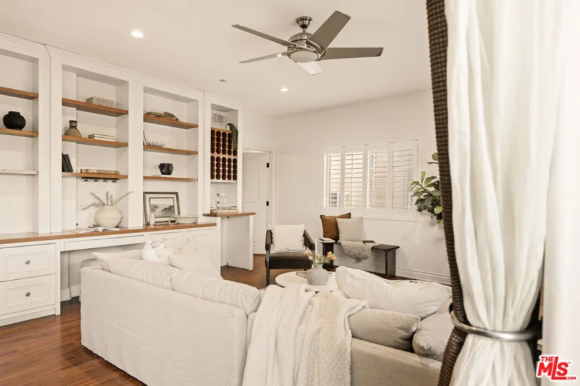 2486 S Centinela Avenue #303 photo 7