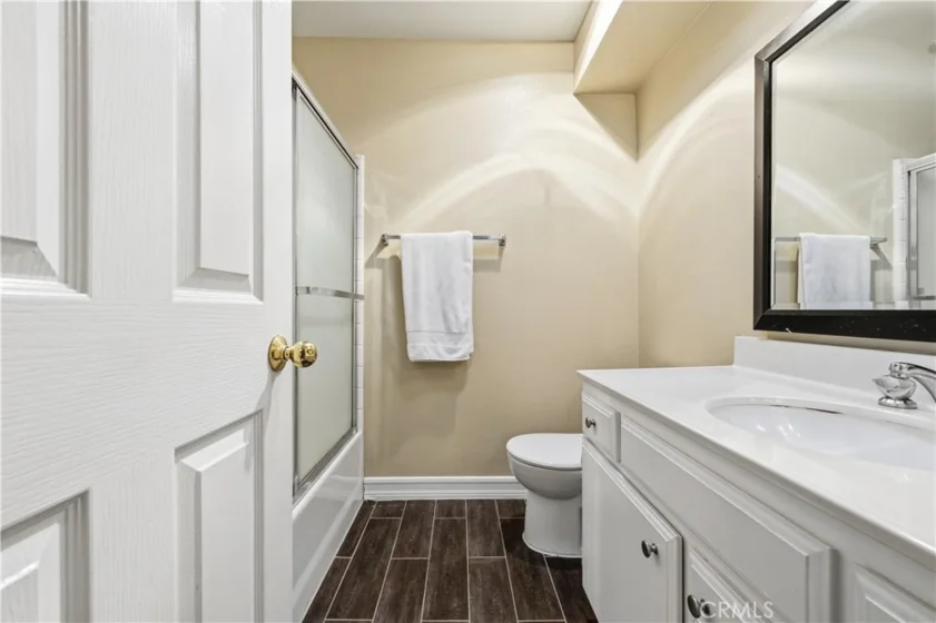 4501 Cedros Avenue #330 photo 15