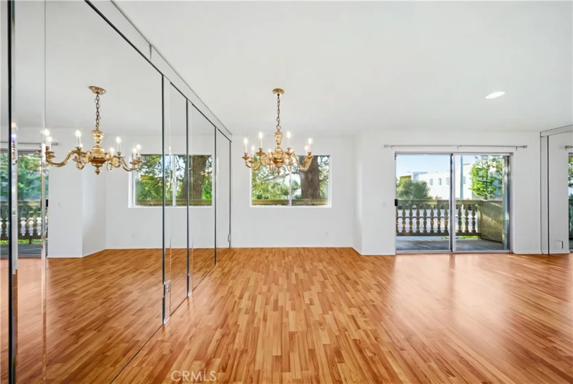 5400 Lindley Avenue #101 photo 10