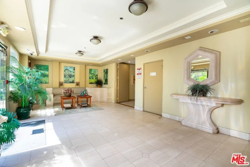 11535 Rochester Avenue #308 photo 23