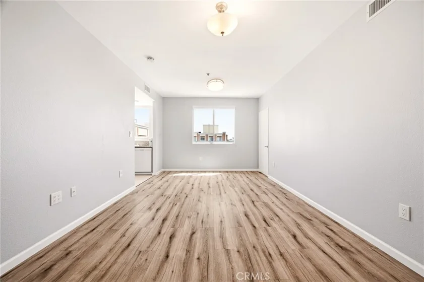 580 W Main Street #302 photo 12