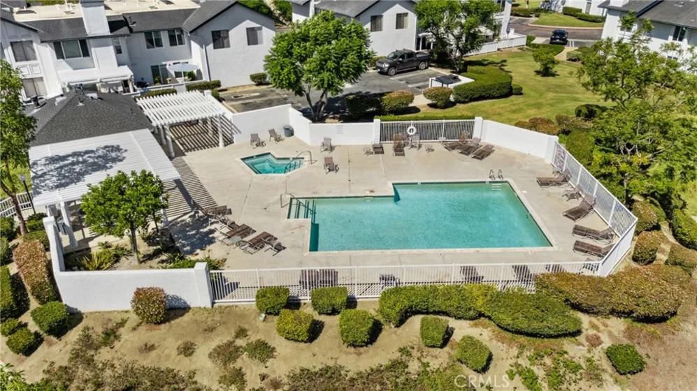 25556 Paseo La Vista photo 38