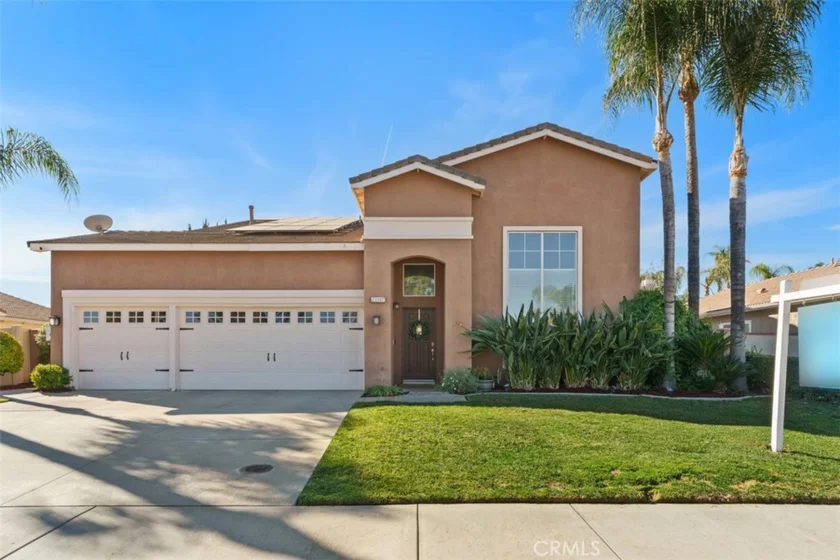 23347 Silver Hawk Way Photo