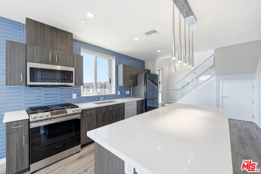 4140 Glencoe Avenue #516 photo 4