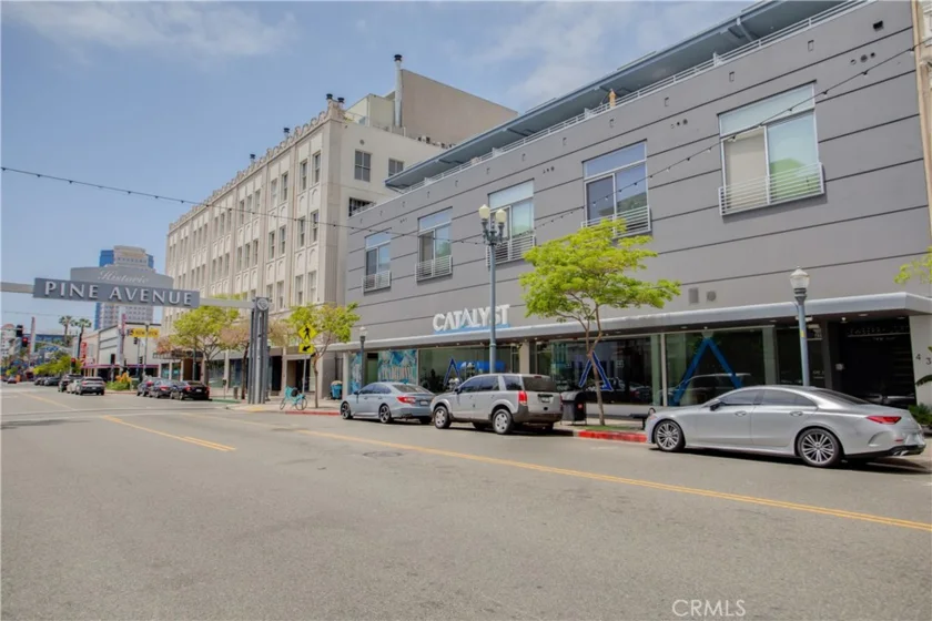433 Pine Avenue #201 photo 16