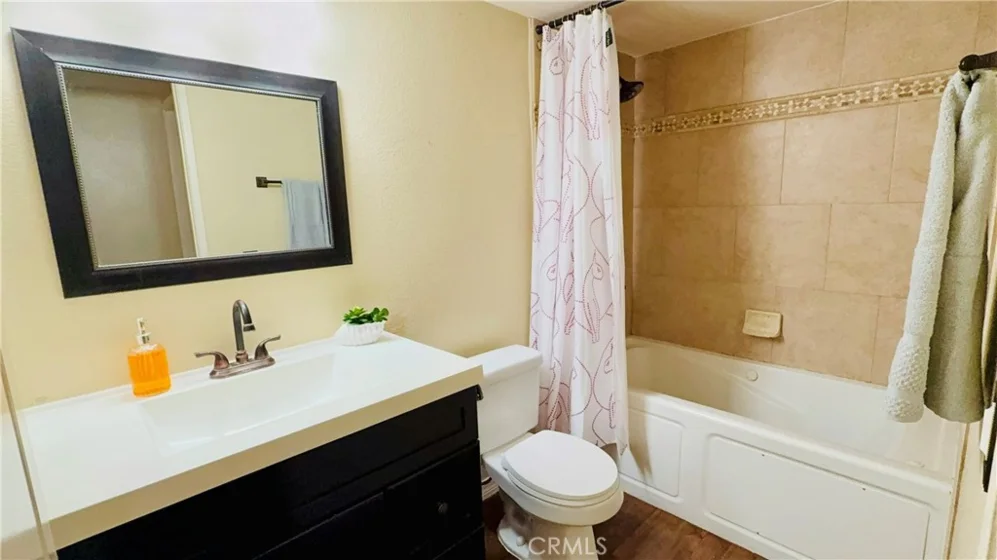 1371 S Walnut #3006 photo 22