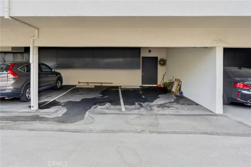 610 S Orange Grove Boulevard #5 photo 42
