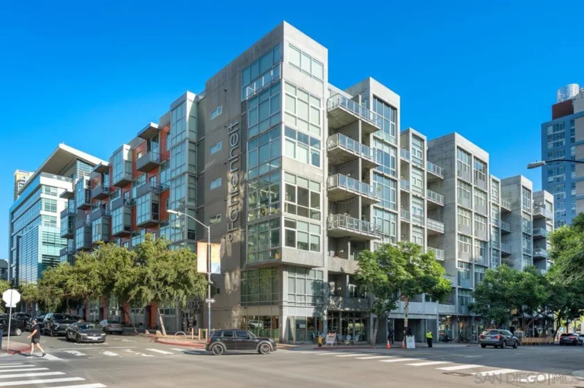 1025 Island Avenue #704 photo 43