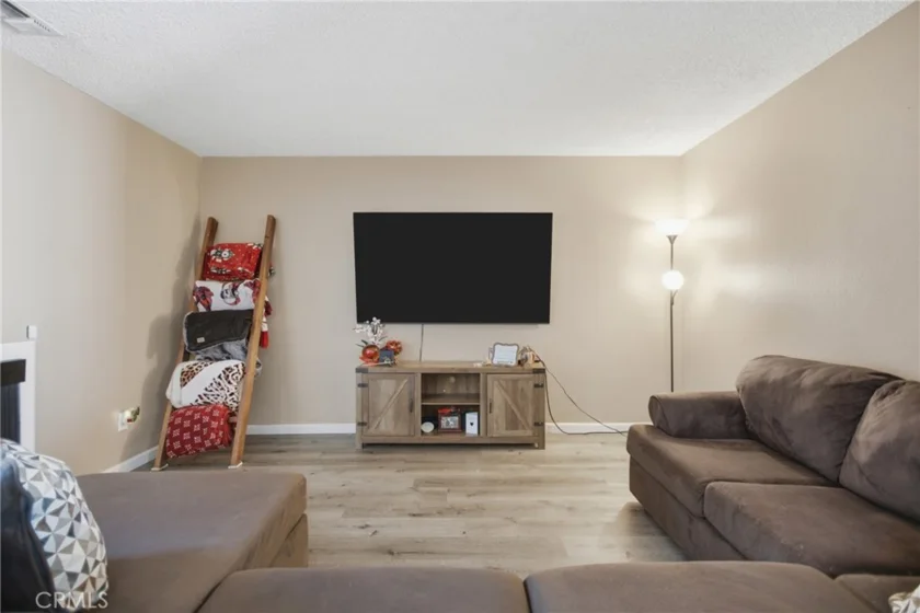 44603 La Paz Road photo 27