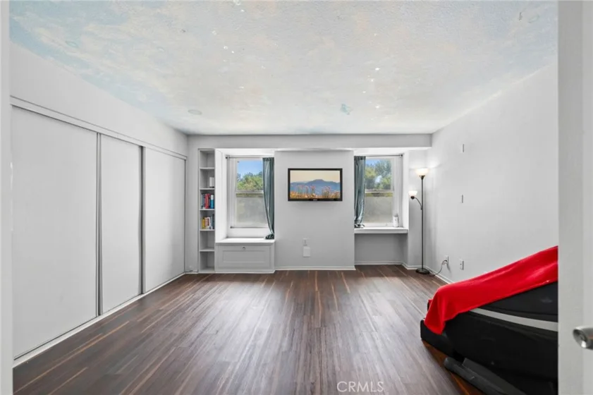40661 Symeron Way photo 14