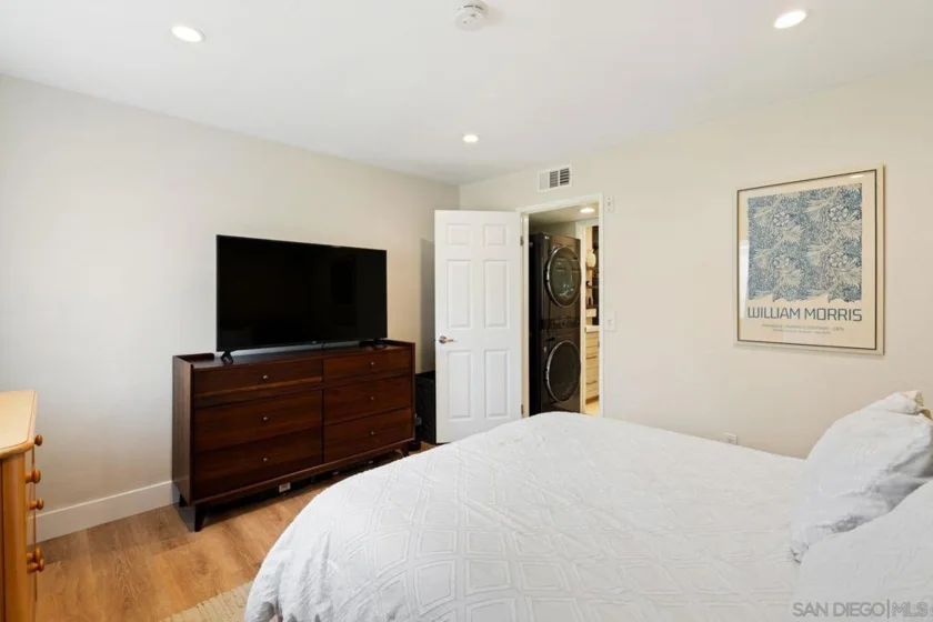 7180 Shoreline Drive #5103 photo 4