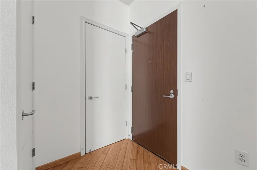 1100 Wilshire Boulevard #2207 photo 3