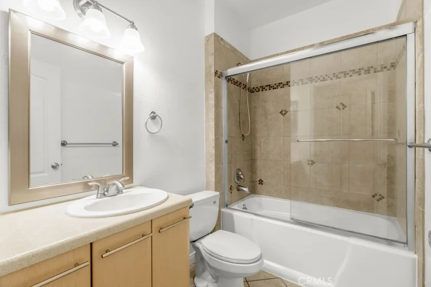 7037 La Tijera Boulevard #C102 photo 3